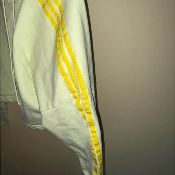 Adidas Cropped Hoodie - Picture 4 of 5